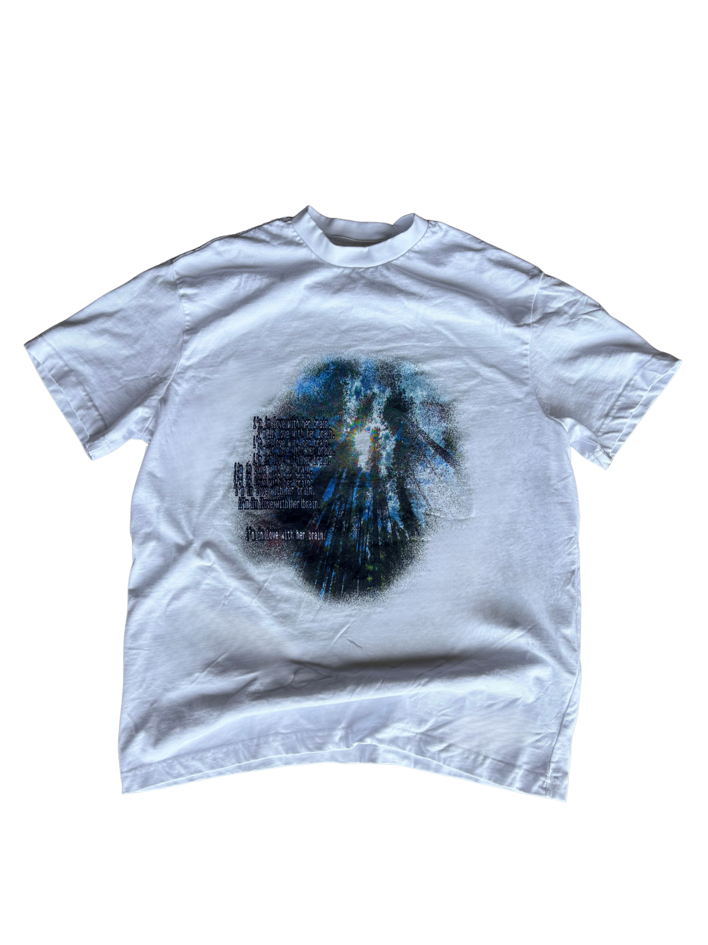 "i'm in love with her brain" tee